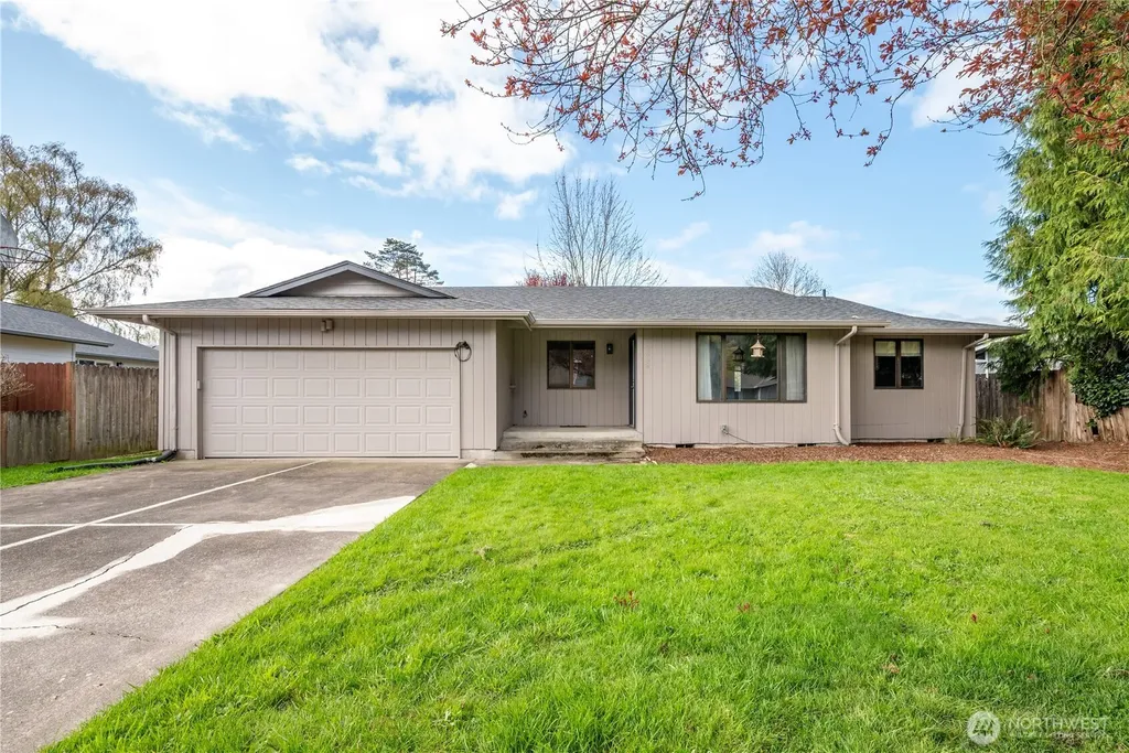 5628 Finch Drive Longview WA 98632
