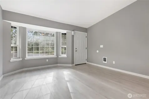 10236 42nd Avenue NE Marysville WA 98271