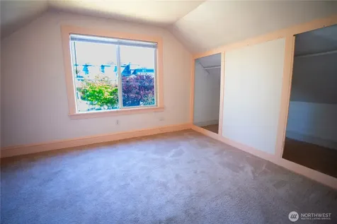 1707 22nd Avenue S Seattle WA 98118