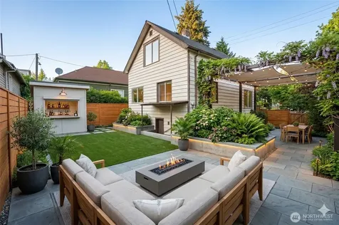 1707 22nd Avenue S Seattle WA 98118