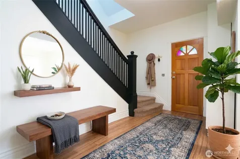 1707 22nd Avenue S Seattle WA 98118