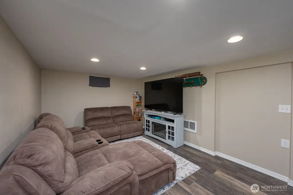 119 SW F Street Ephrata WA 98823