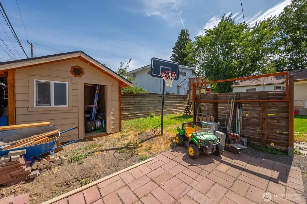 119 SW F Street Ephrata WA 98823