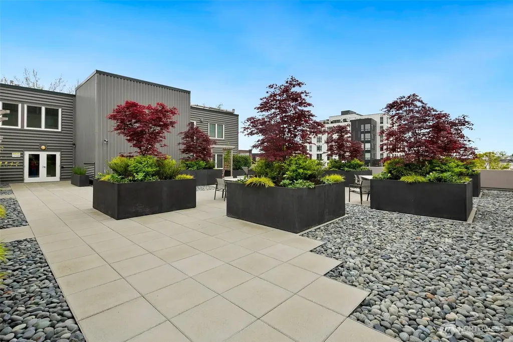 701 1st Avenue N Seattle WA 98109