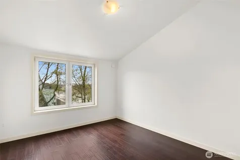 701 1st Avenue N Seattle WA 98109