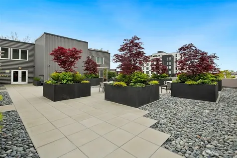 701 1st Avenue N Seattle WA 98109
