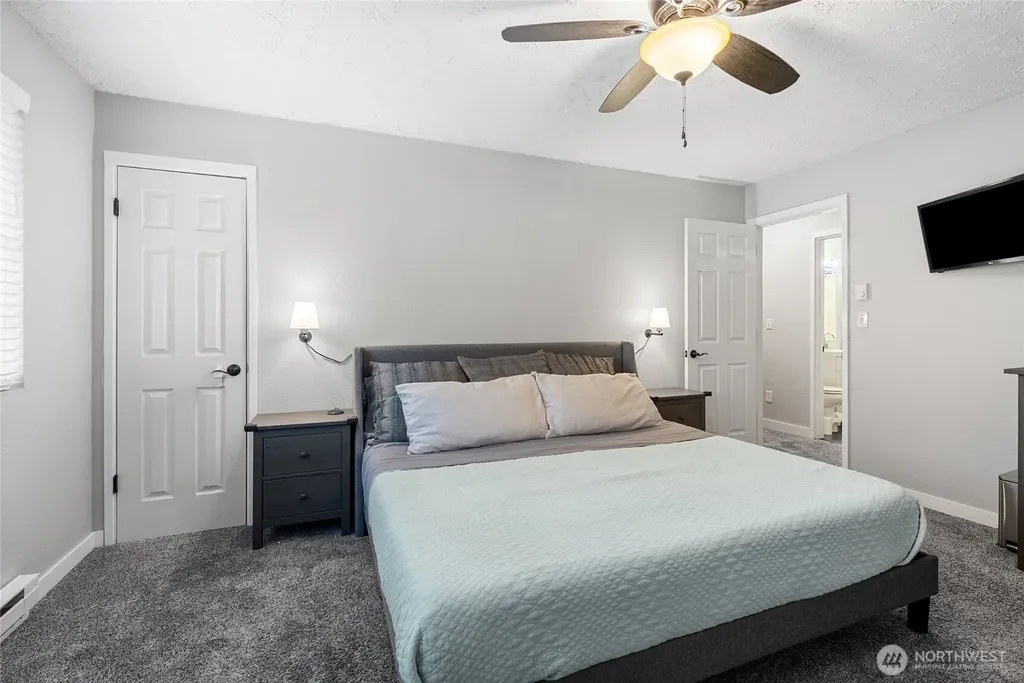 3311 Redwood Avenue Bellingham WA 98225