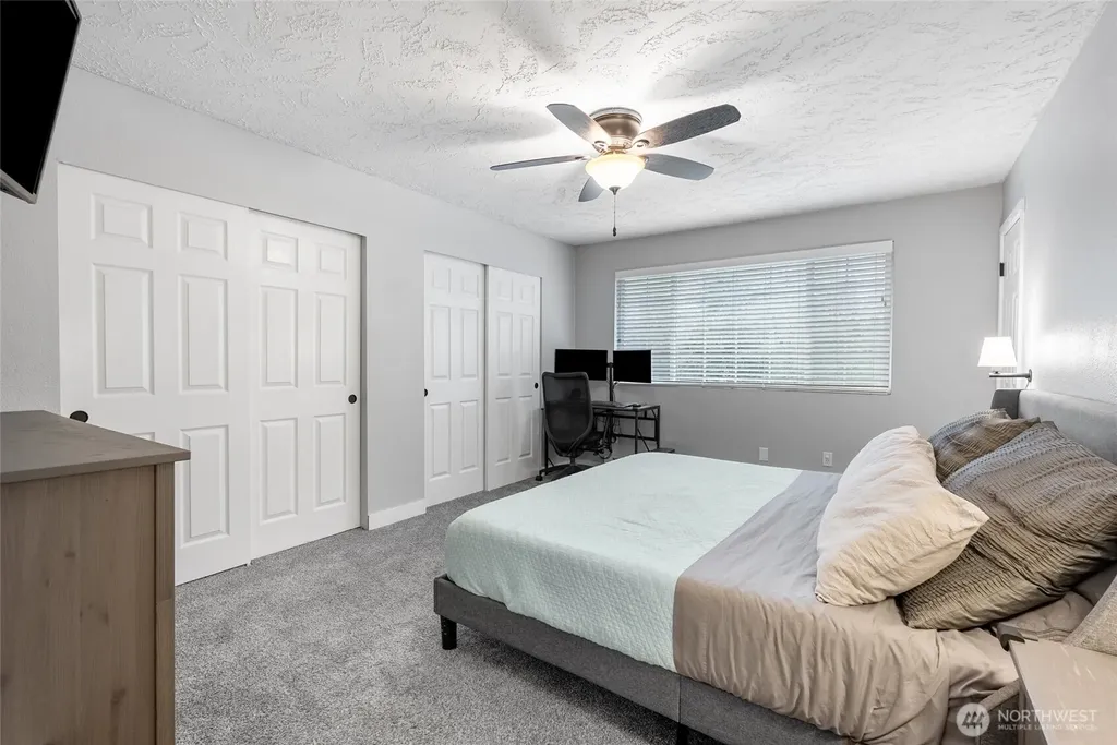 3311 Redwood Avenue Bellingham WA 98225