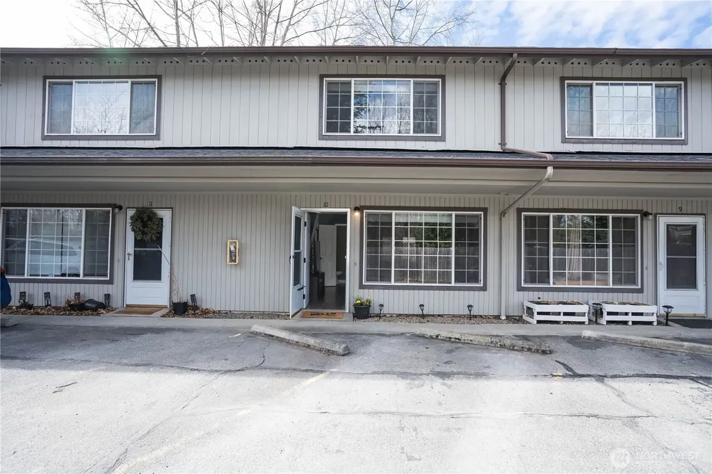 3311 Redwood Avenue Bellingham WA 98225