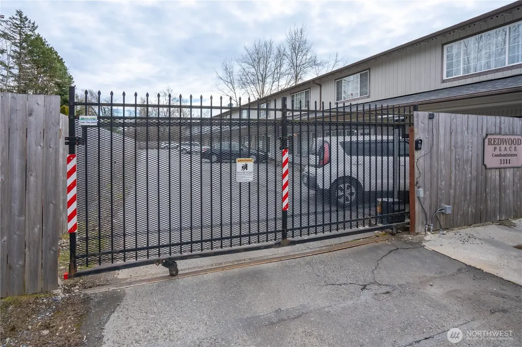 3311 Redwood Avenue Bellingham WA 98225