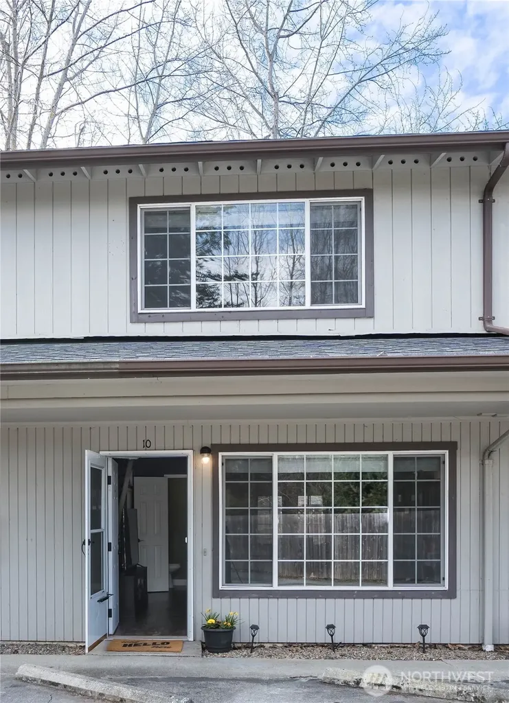 3311 Redwood Avenue Bellingham WA 98225