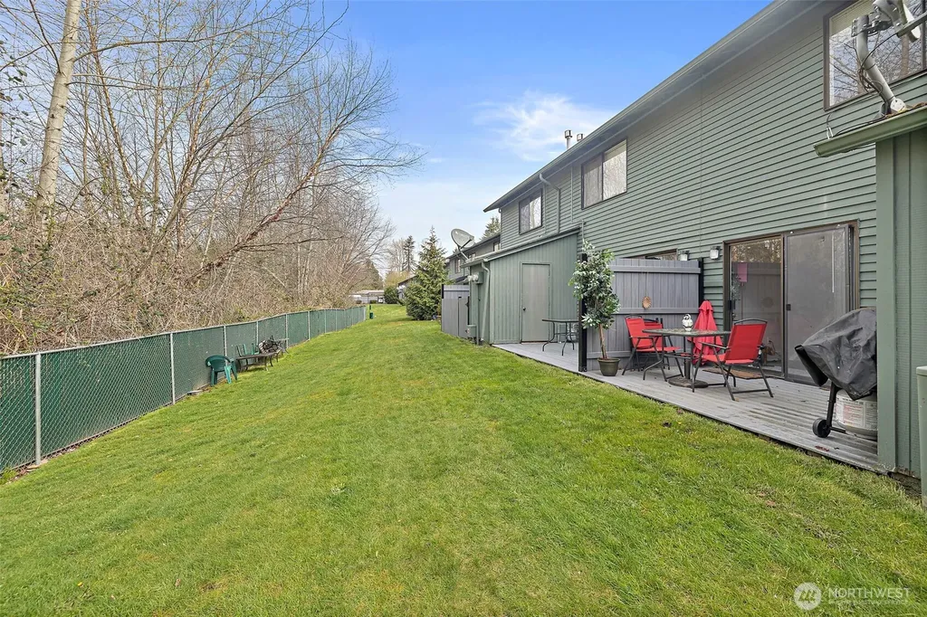 1040 S 320th Street Federal Way WA 98003