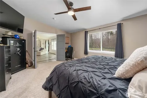 30714 118th Avenue E Graham WA 98338
