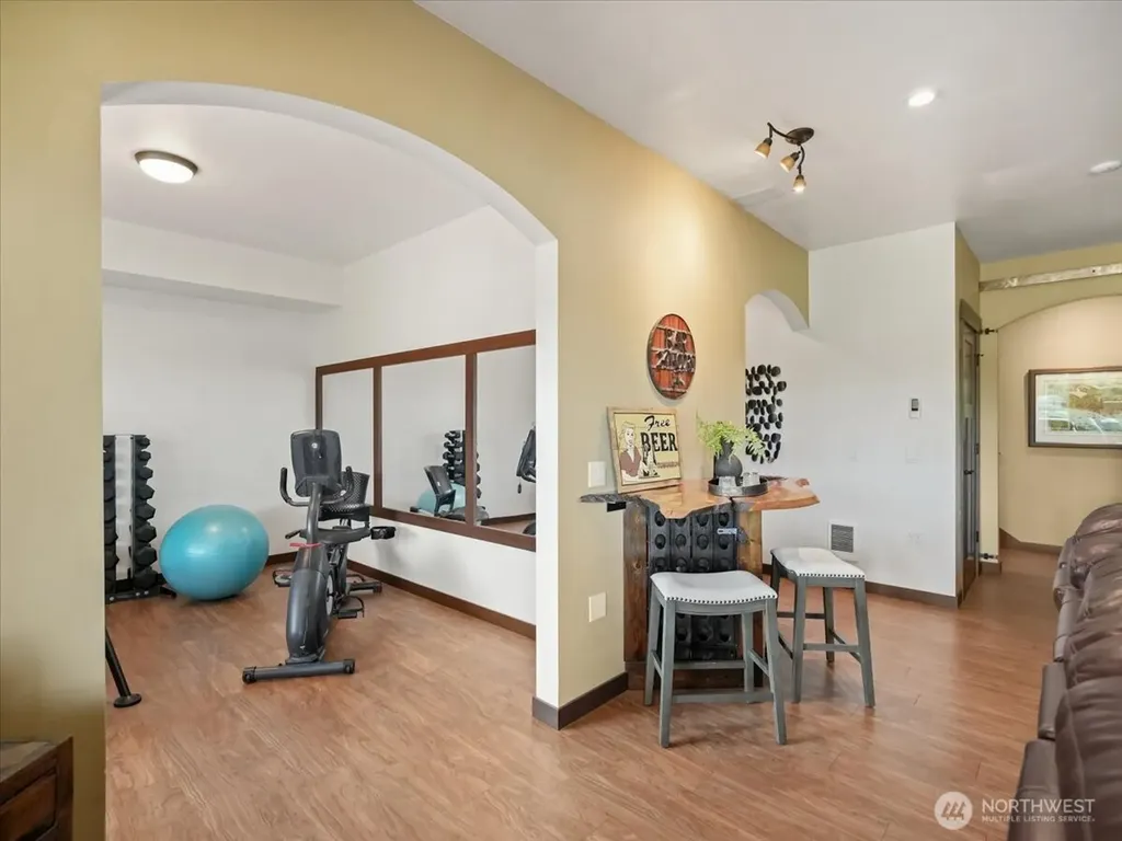 3231 Deer Island Drive E Lake Tapps WA 98391