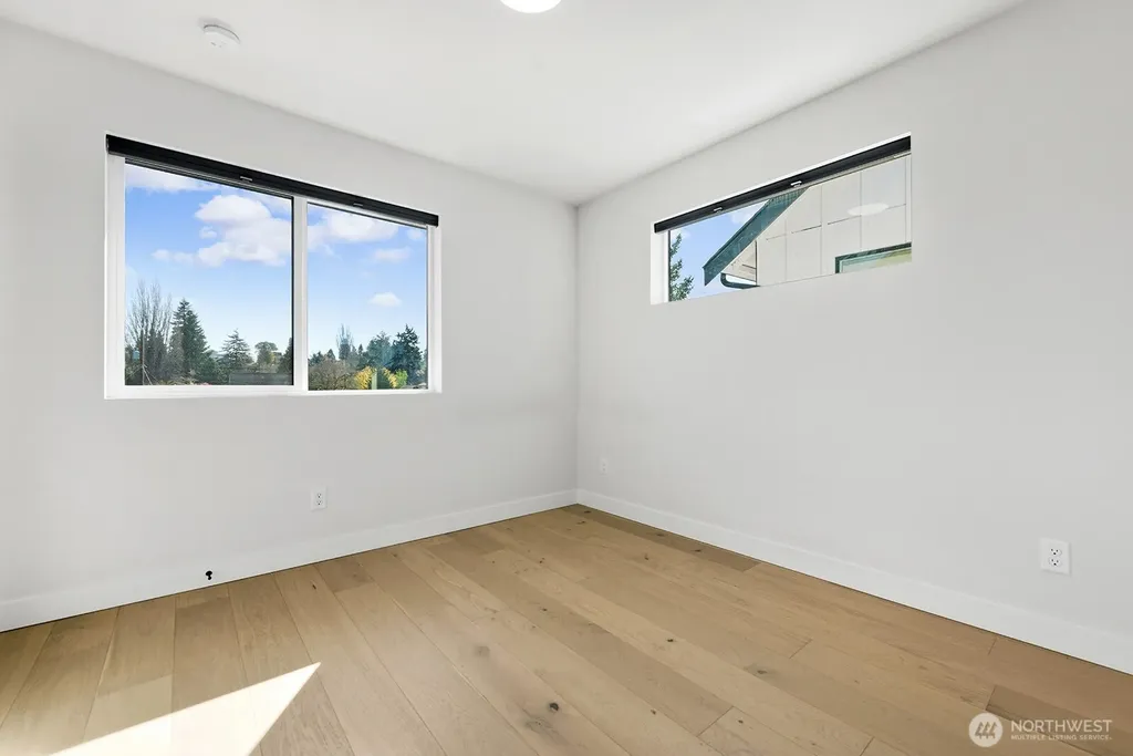 8451 18th Avenue SW Seattle WA 98106