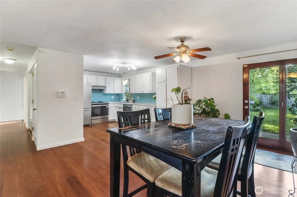 1235 Neil Street NE Olympia WA 98516