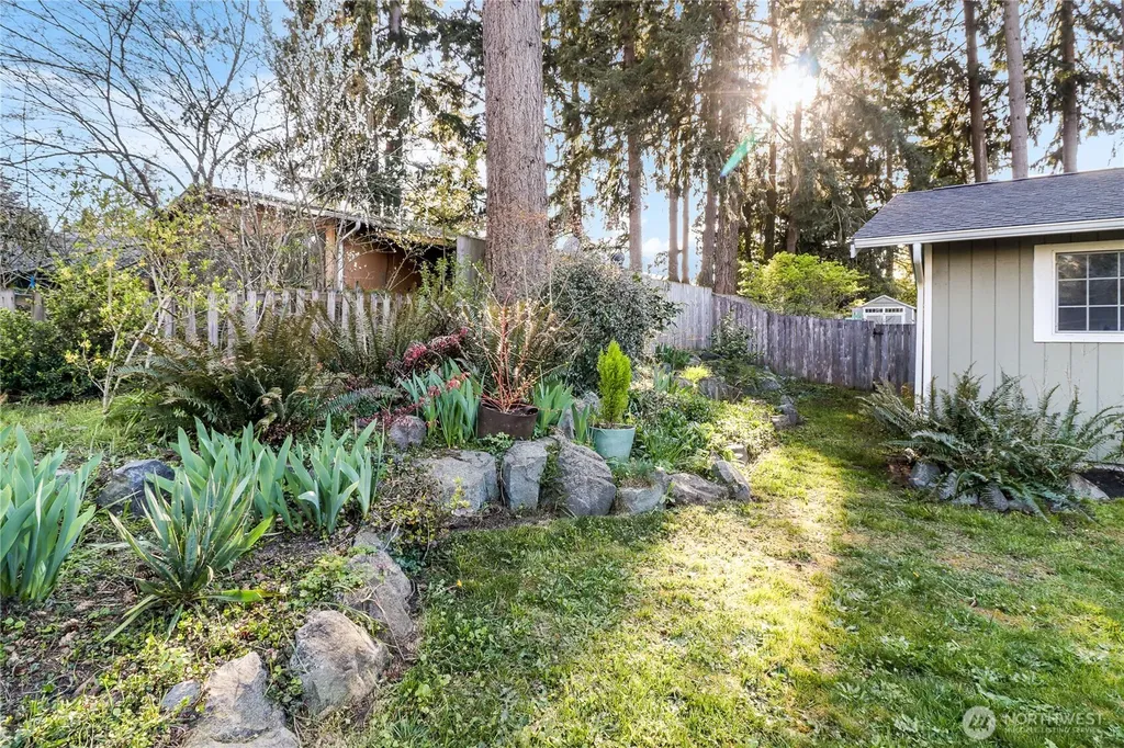 1235 Neil Street NE Olympia WA 98516