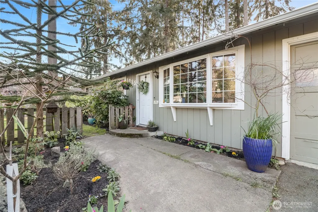 1235 Neil Street NE Olympia WA 98516