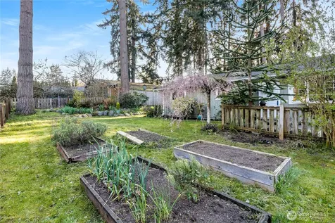 1235 Neil Street NE Olympia WA 98516