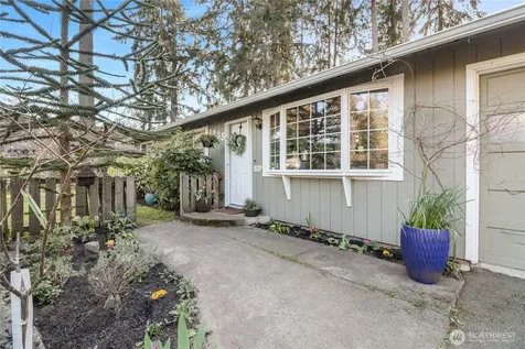 1235 Neil Street NE Olympia WA 98516