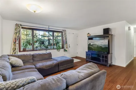 1235 Neil Street NE Olympia WA 98516