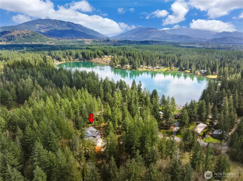 29816 SE Lake Retreat North Drive Ravensdale WA 98051