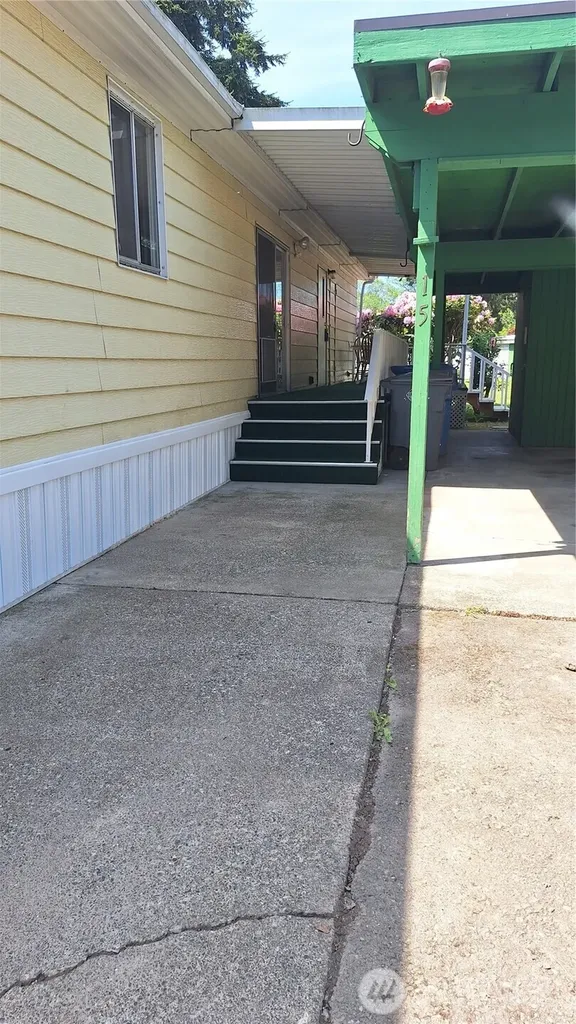 5714 118th Avenue Court Puyallup WA 98372