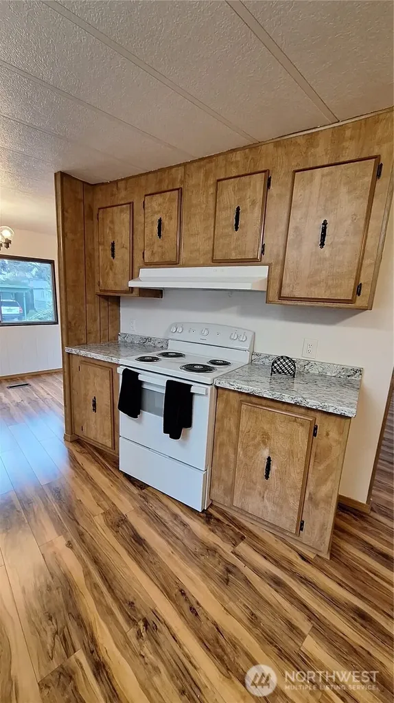 5714 118th Avenue Court Puyallup WA 98372