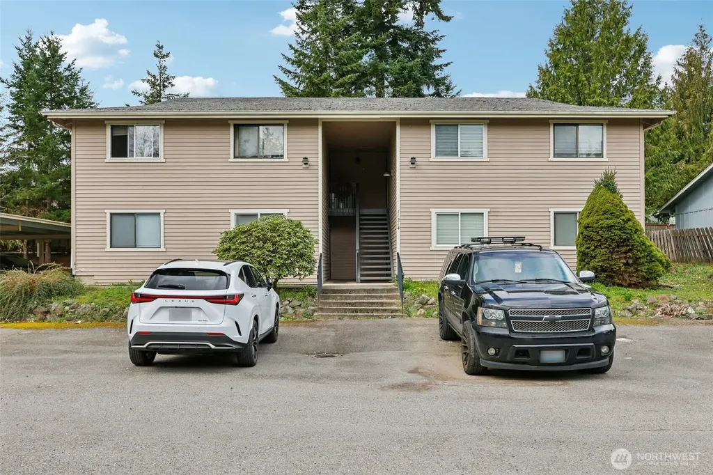 11214 126th Avenue Ct E Puyallup WA 98374