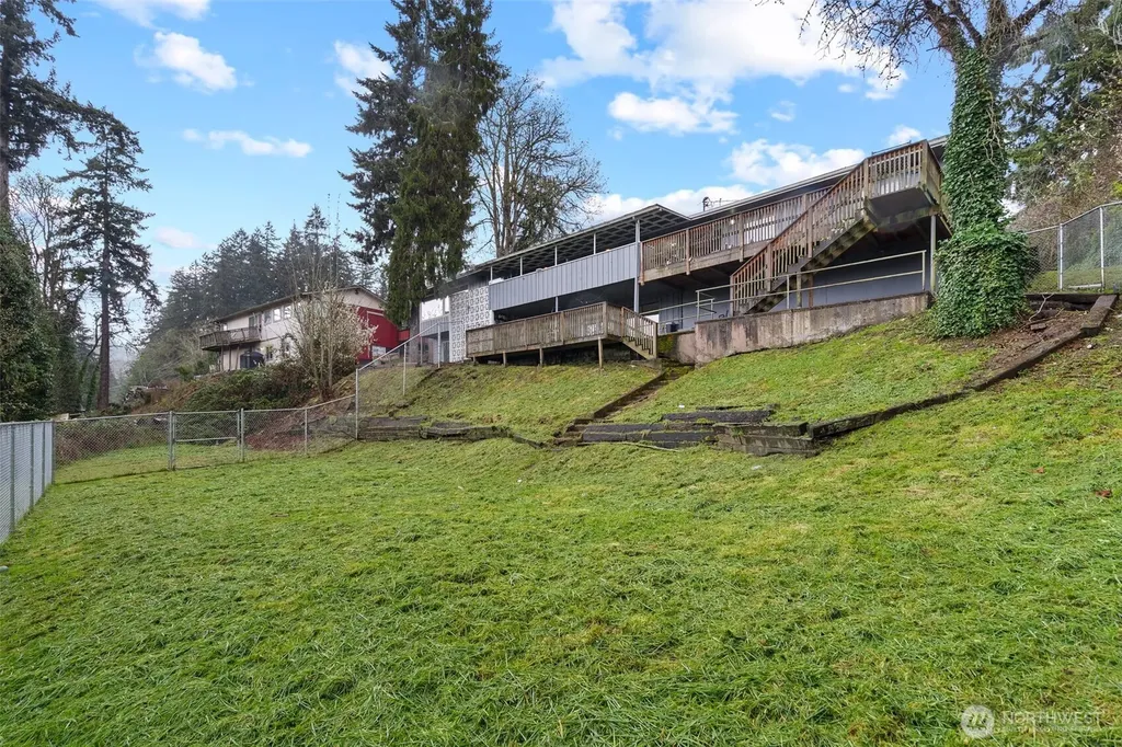 105 Island View Lane Kelso WA 98626