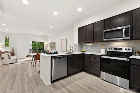13117 3rd Avenue SE Everett WA 98208