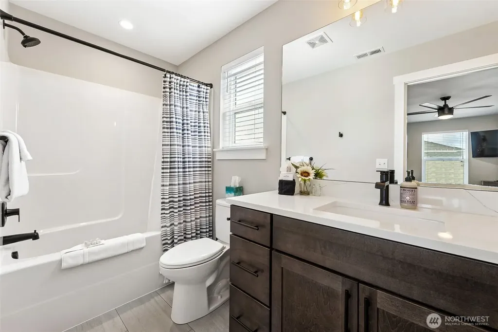 441 Lupine Lane SW Ocean Shores WA 98569