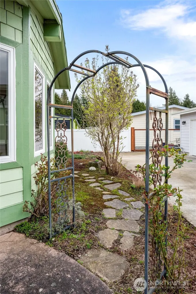 6350 Portal Way Ferndale WA 98248
