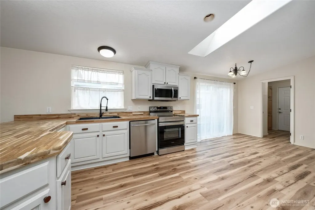 6350 Portal Way Ferndale WA 98248