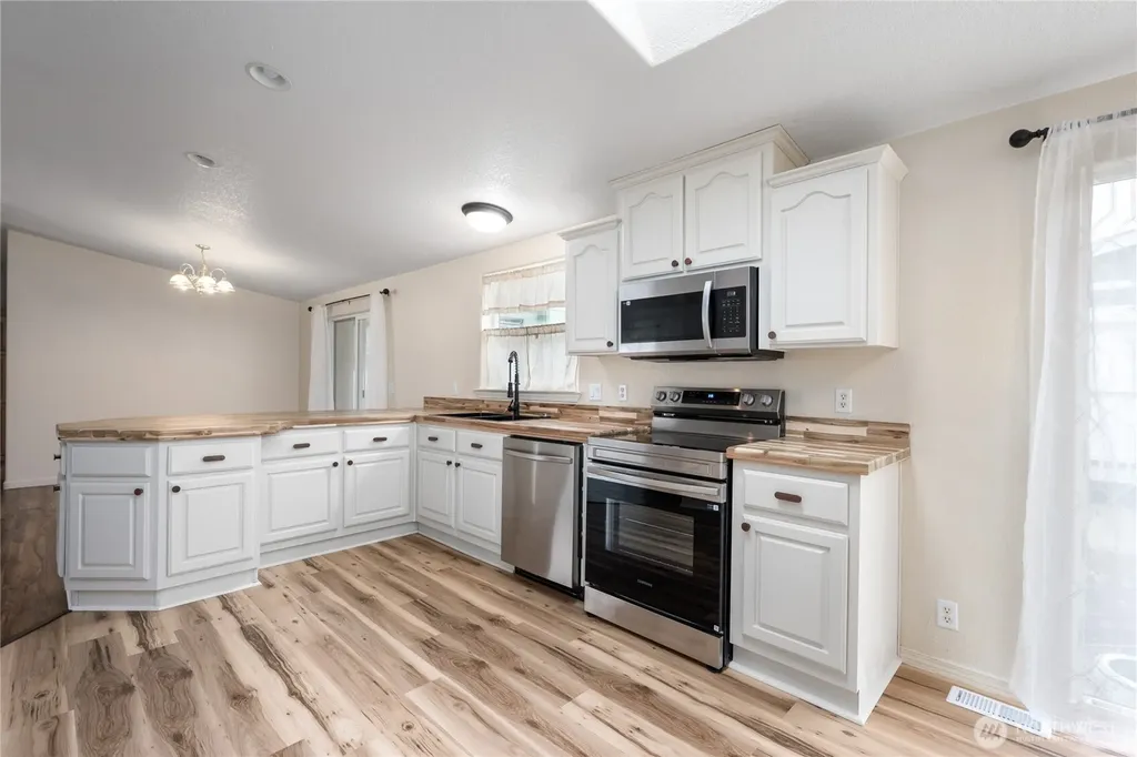 6350 Portal Way Ferndale WA 98248