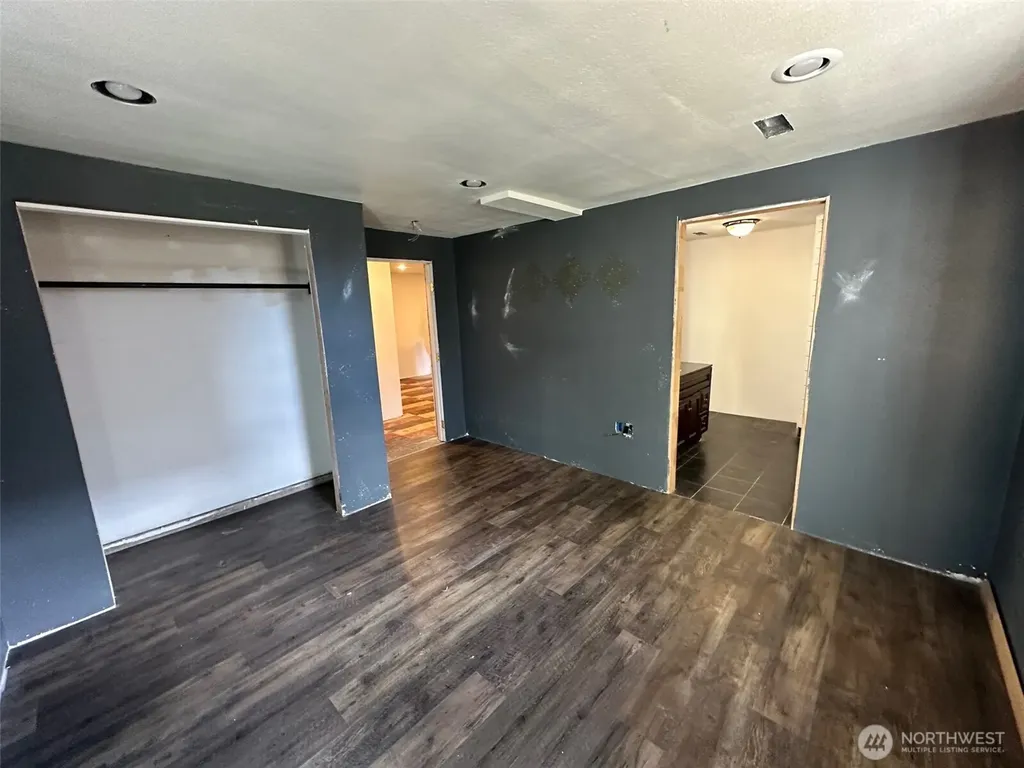 4811 N Lincoln Street Spokane WA 99205