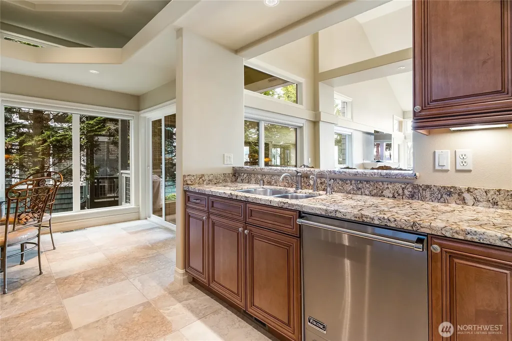 9144 Aerie Lane Blaine WA 98230