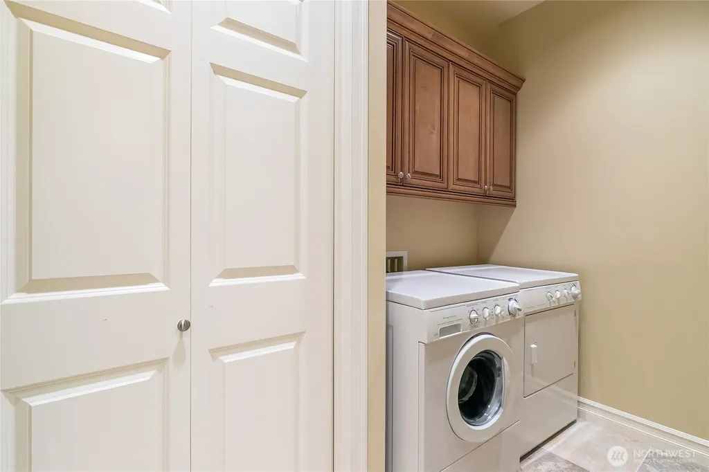 9144 Aerie Lane Blaine WA 98230