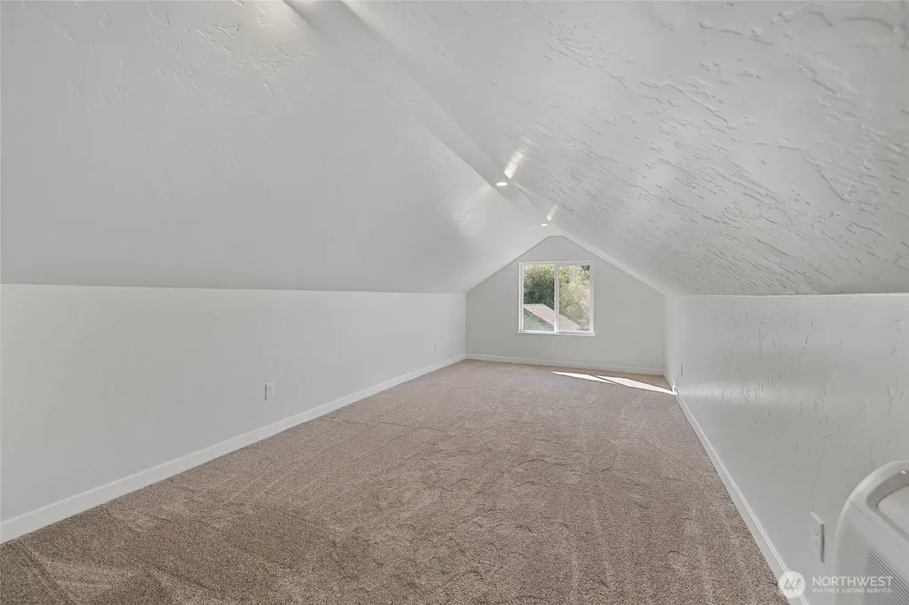 24578 Wicker Road Sedro Woolley WA 98284