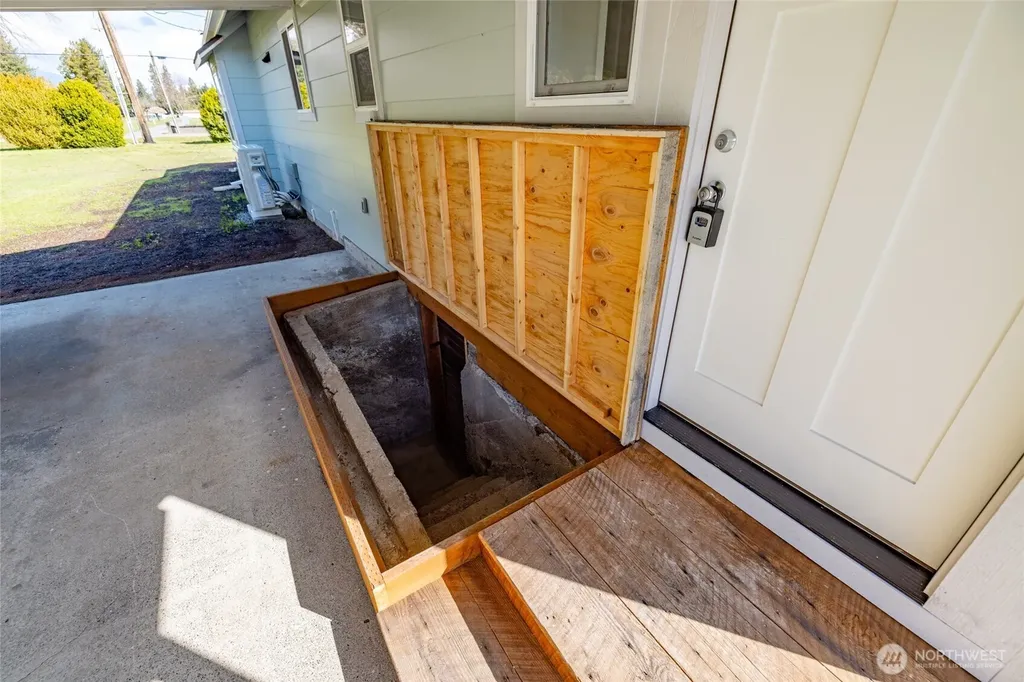 24578 Wicker Road Sedro Woolley WA 98284