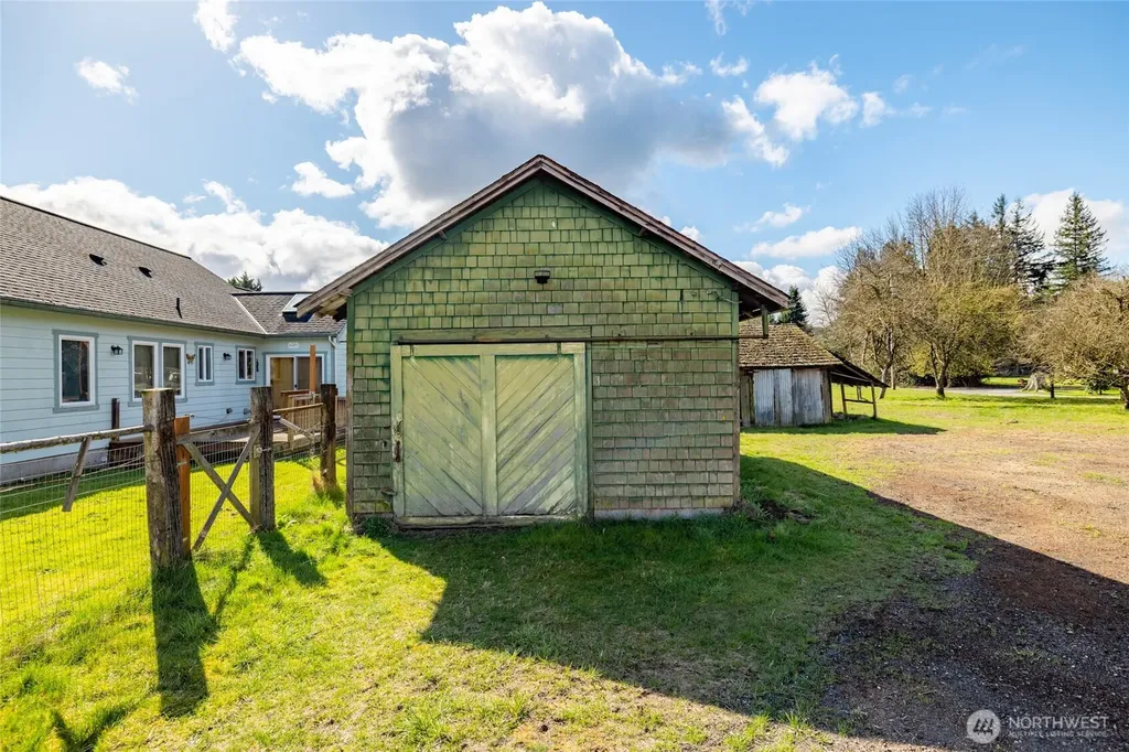 24578 Wicker Road Sedro Woolley WA 98284