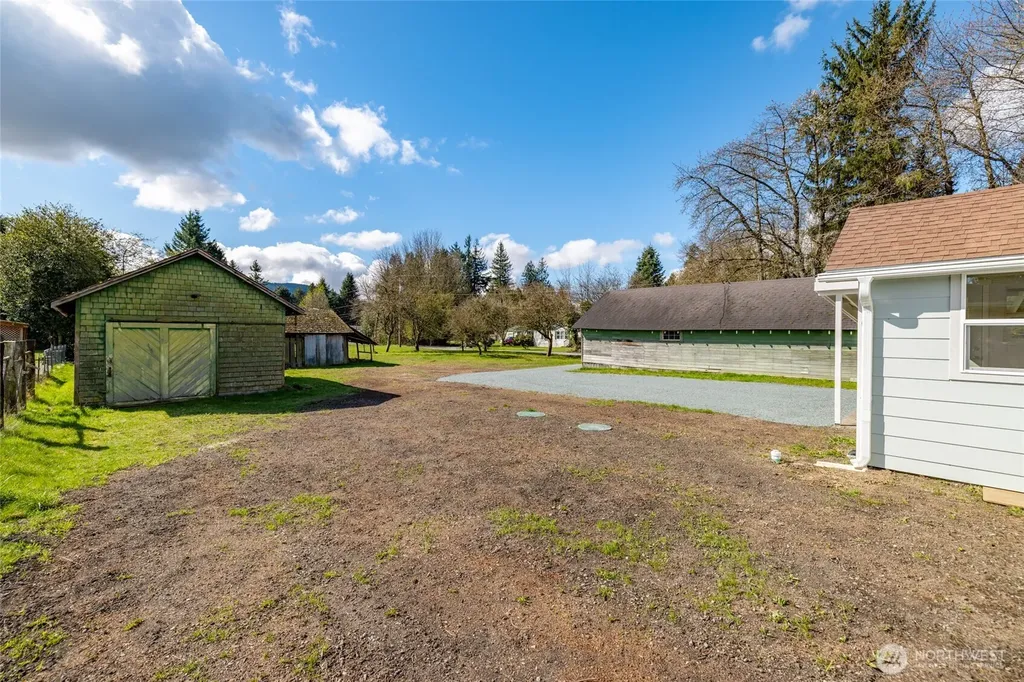 24578 Wicker Road Sedro Woolley WA 98284