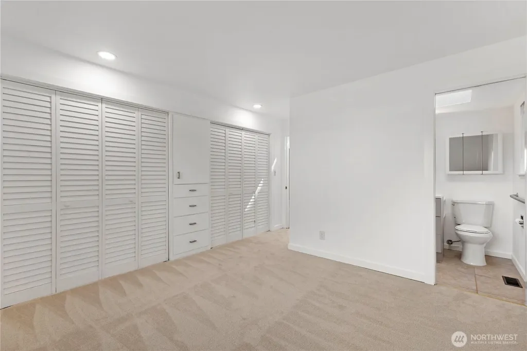741 S 295th Place Federal Way WA 98003