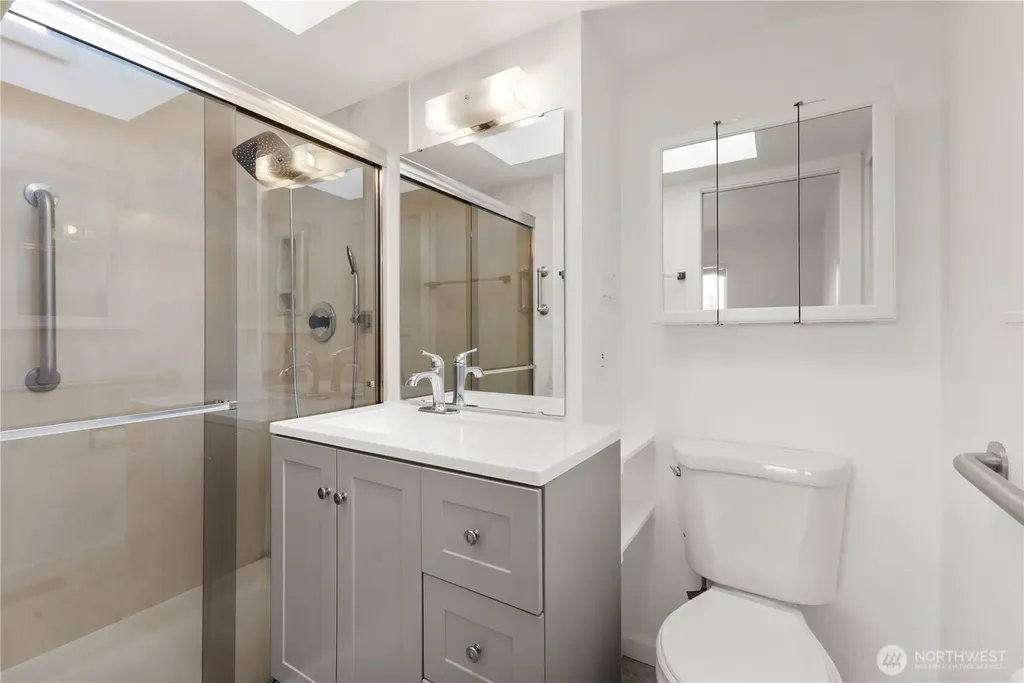 741 S 295th Place Federal Way WA 98003