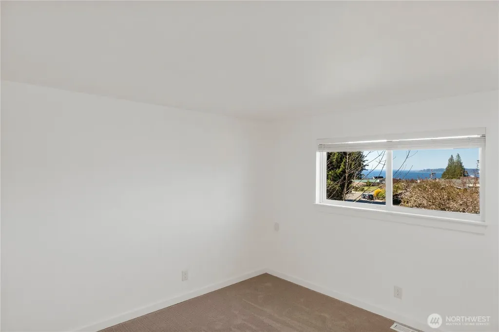 741 S 295th Place Federal Way WA 98003