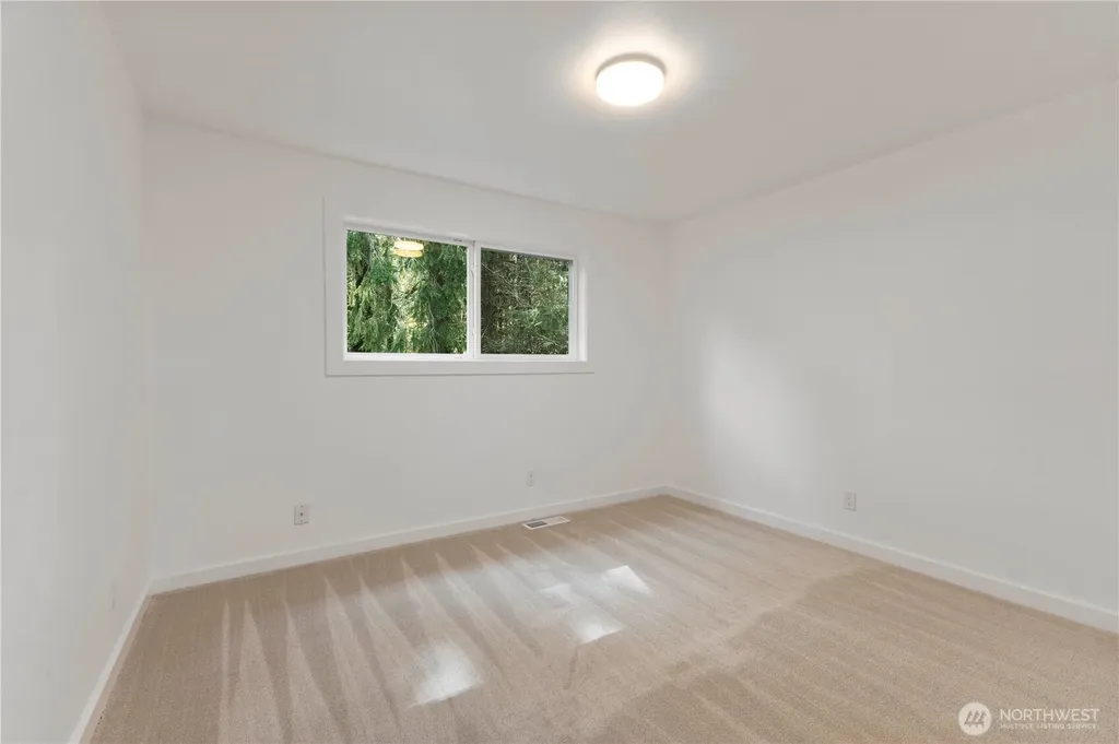 741 S 295th Place Federal Way WA 98003