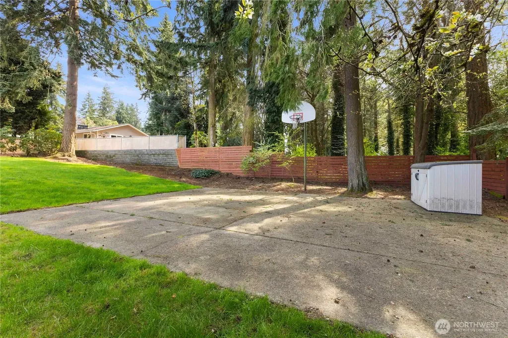 741 S 295th Place Federal Way WA 98003