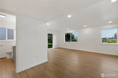 741 S 295th Place Federal Way WA 98003