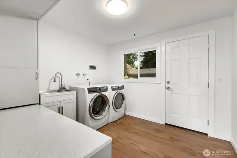 741 S 295th Place Federal Way WA 98003