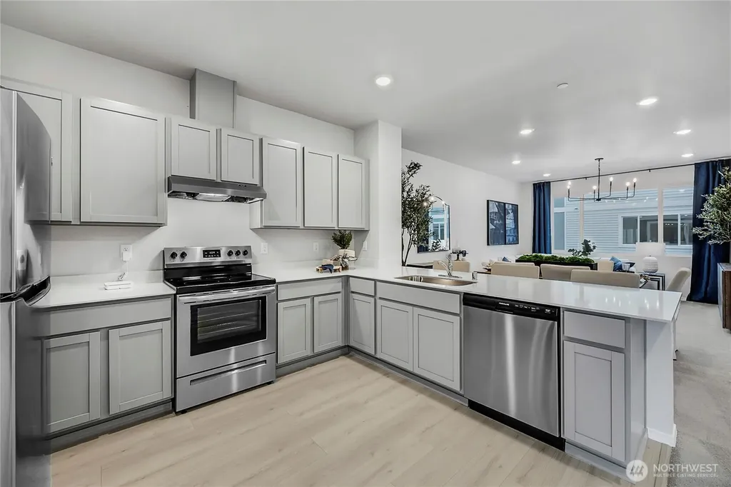 34140 Emerald Ridge Avenue SE Black Diamond WA 98010